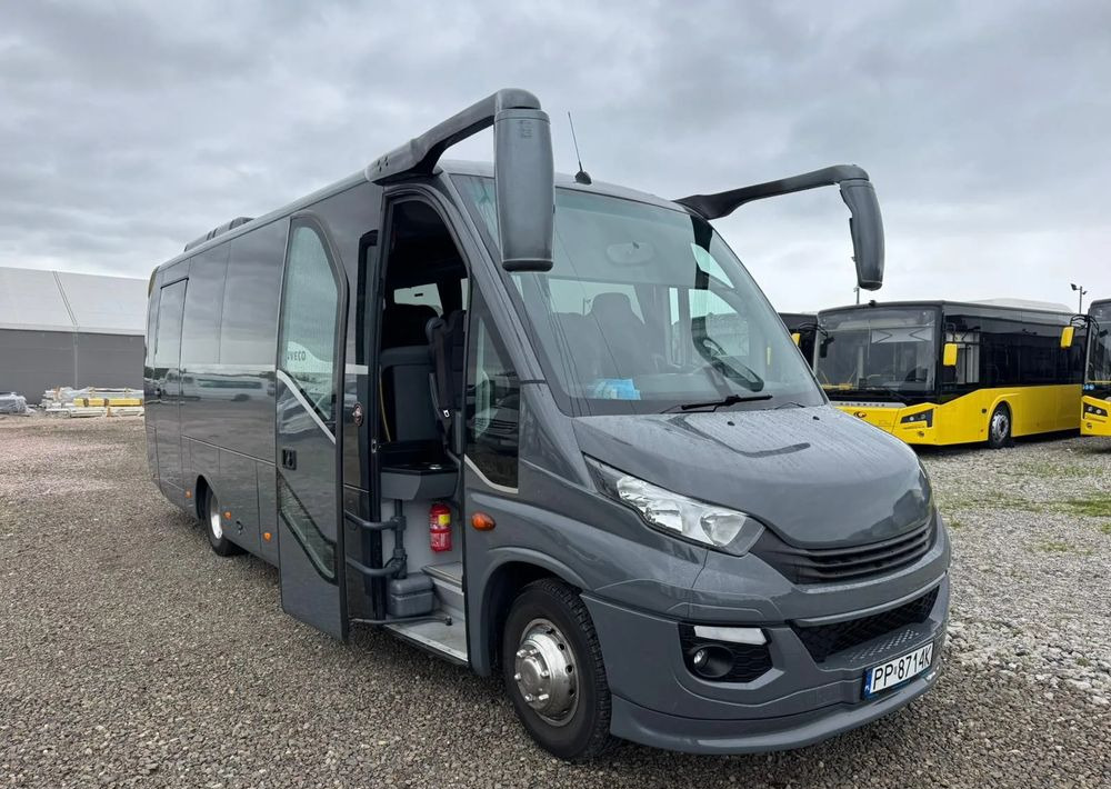 Iveco Daily - مركبة كوتش: صورة 1 Iveco Daily - مركبة كوتش: صورة 1