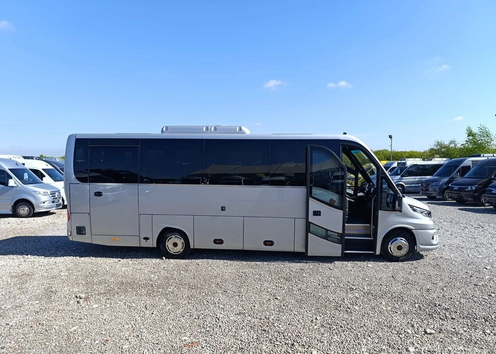 Iveco Daily - حافلة صغيرة, ميكروباص: صورة 3 Iveco Daily - حافلة صغيرة, ميكروباص: صورة 3