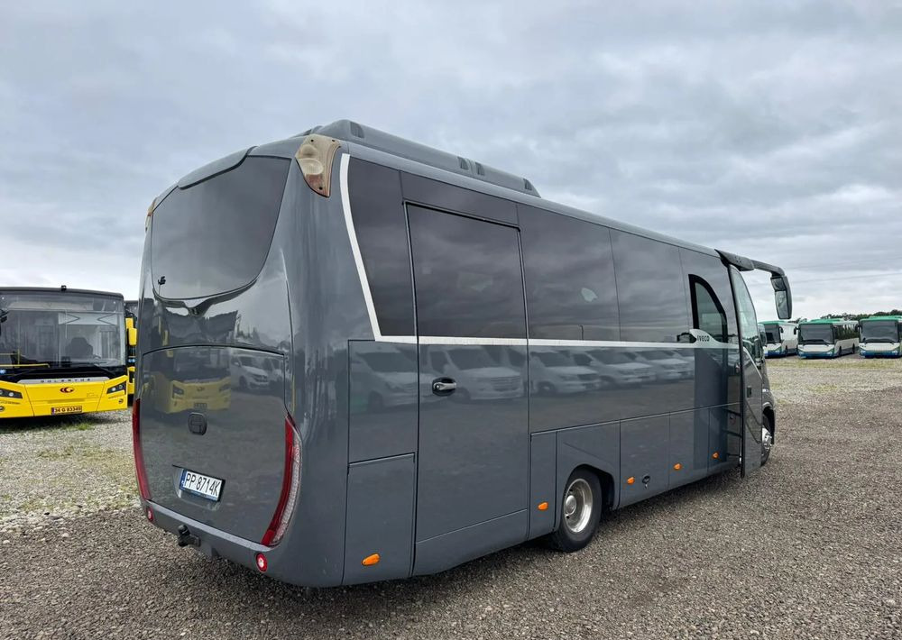 Iveco Daily - مركبة كوتش: صورة 3 Iveco Daily - مركبة كوتش: صورة 3