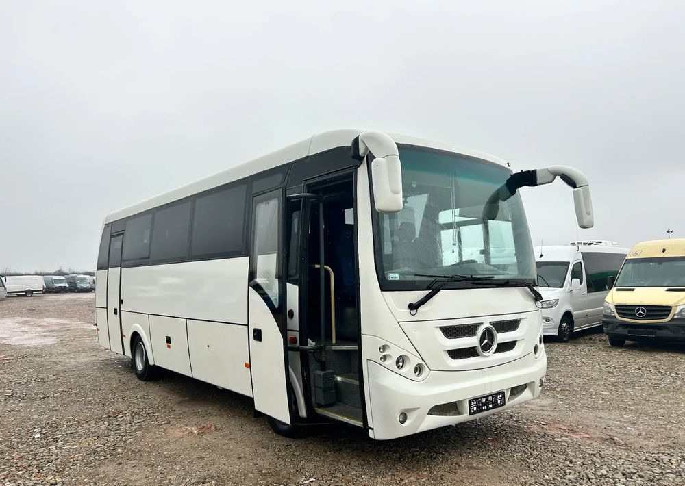 Mercedes-Benz Atego - مركبة كوتش: صورة 2 Mercedes-Benz Atego - مركبة كوتش: صورة 2