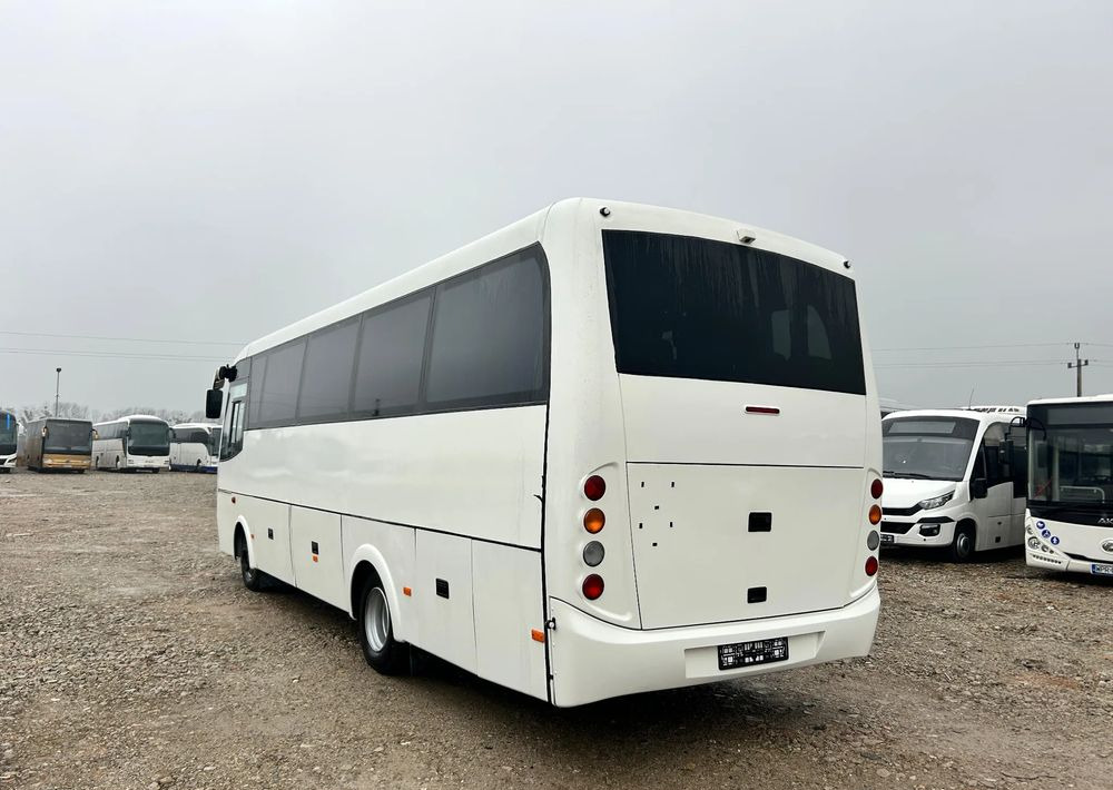 Mercedes-Benz Atego - مركبة كوتش: صورة 4 Mercedes-Benz Atego - مركبة كوتش: صورة 4