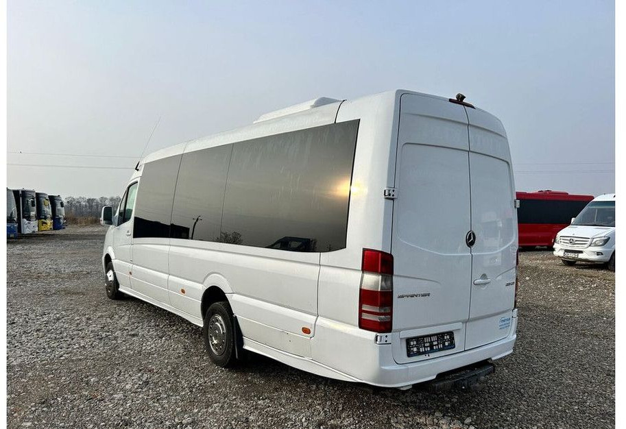 حافلة صغيرة, ميكروباص Mercedes-Benz Sprinter 519: صورة 9