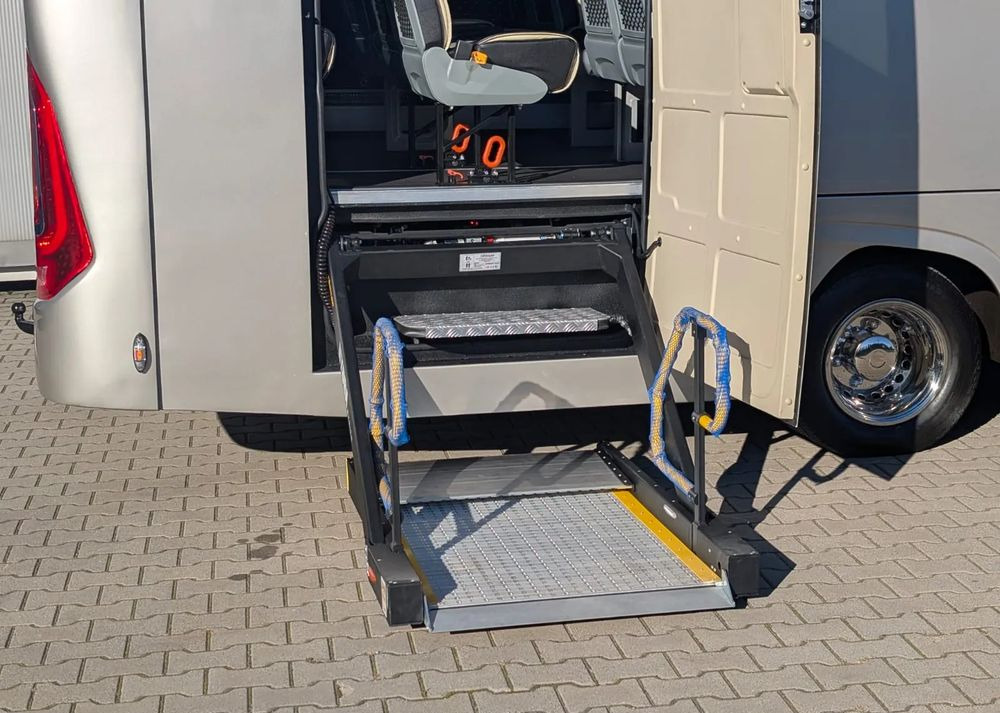 Mercedes-Benz Sprinter 519 Mercedes-Benz Sprinter 519: صورة 9 Mercedes-Benz Sprinter 519 Mercedes-Benz Sprinter 519: صورة 9