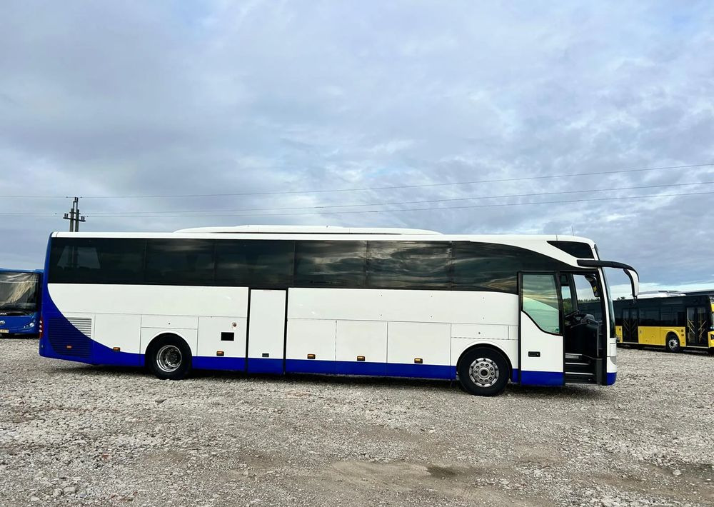 Mercedes-Benz Tourismo - مركبة كوتش: صورة 4 Mercedes-Benz Tourismo - مركبة كوتش: صورة 4