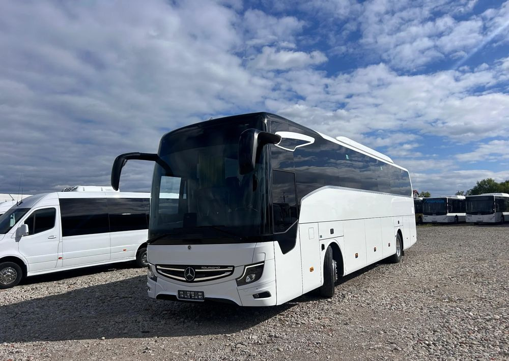 Mercedes-Benz Tourismo - مركبة كوتش: صورة 3 Mercedes-Benz Tourismo - مركبة كوتش: صورة 3