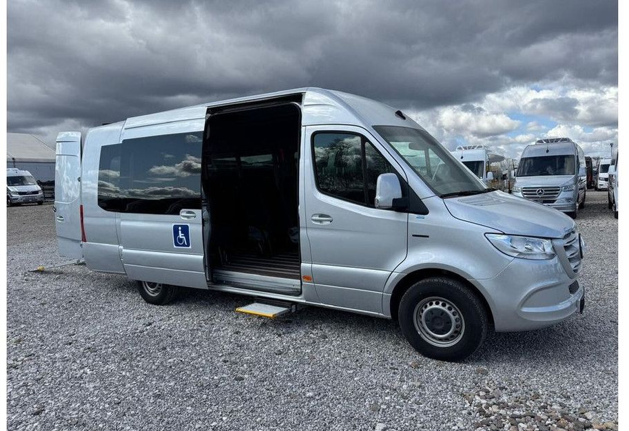 Mercedes-Benz eSprinter - حافلة صغيرة, حافلة كهربائية: صورة 3 Mercedes-Benz eSprinter - حافلة صغيرة, حافلة كهربائية: صورة 3