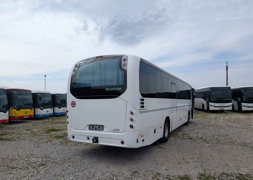 Neoplan Tourliner - مركبة كوتش: صورة 5 Neoplan Tourliner - مركبة كوتش: صورة 5