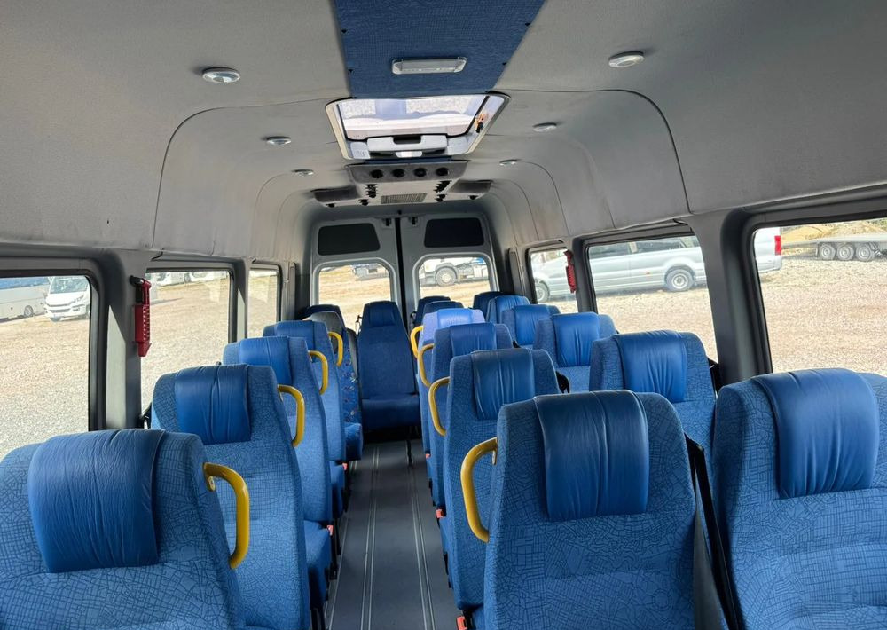 Volkswagen Crafter - حافلة صغيرة, ميكروباص: صورة 4 Volkswagen Crafter - حافلة صغيرة, ميكروباص: صورة 4
