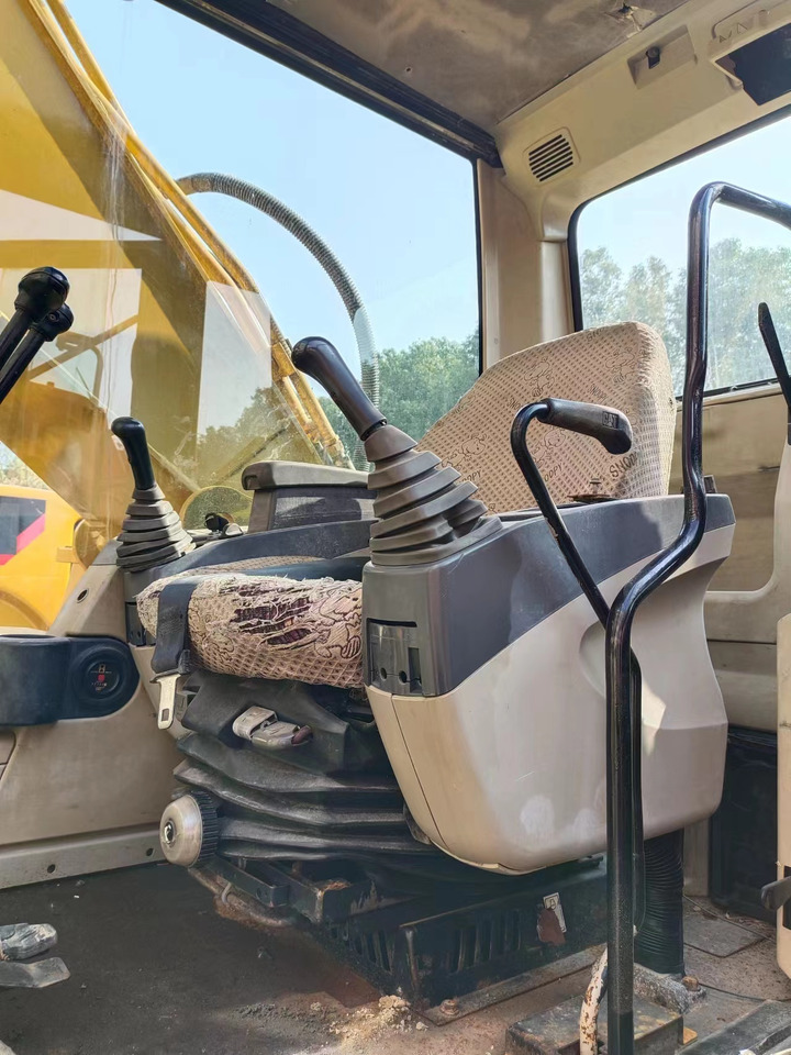 CAT 325CL - حفار زحاف: صورة 5 CAT 325CL - حفار زحاف: صورة 5