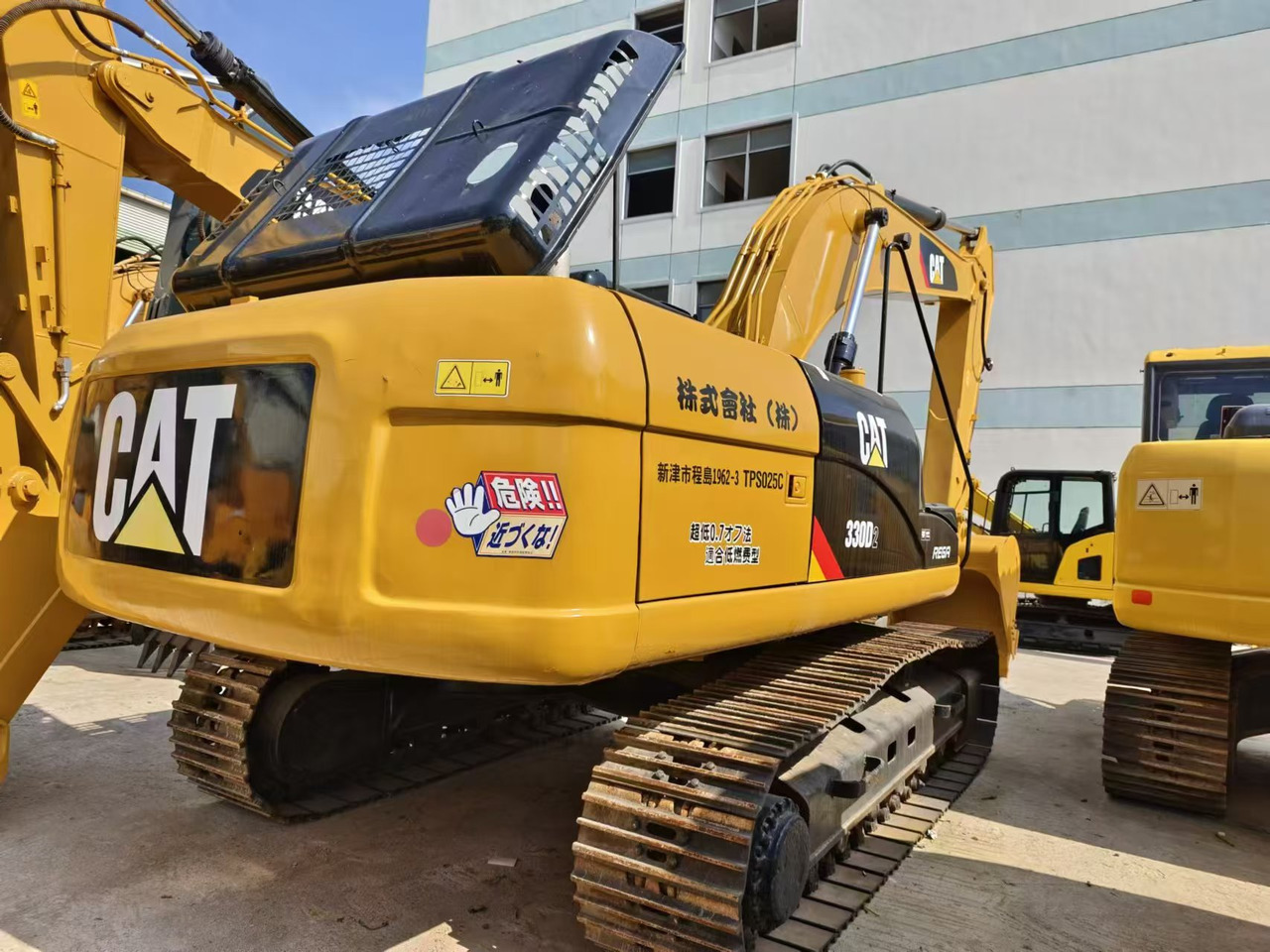 حفار زحاف CAT 330D2: صورة 7 حفار زحاف CAT 330D2: صورة 7