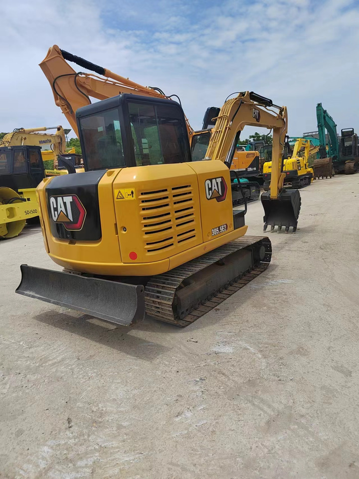 CATERPILLAR 305.5E2 - حفارة مُصَّغرة: صورة 5 CATERPILLAR 305.5E2 - حفارة مُصَّغرة: صورة 5