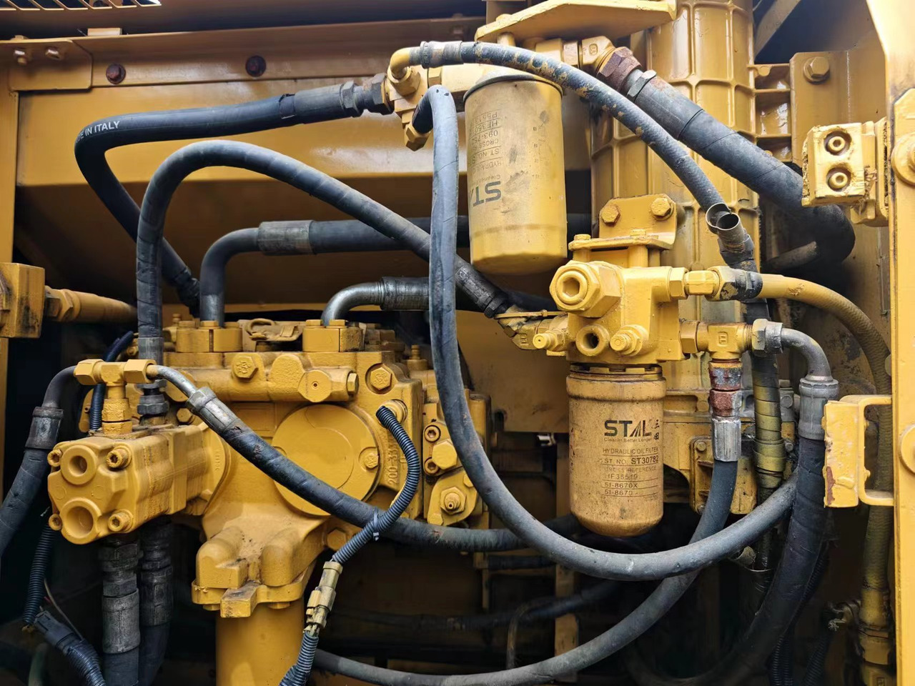 CATERPILLAR 325C - حفار زحاف: صورة 5 CATERPILLAR 325C - حفار زحاف: صورة 5