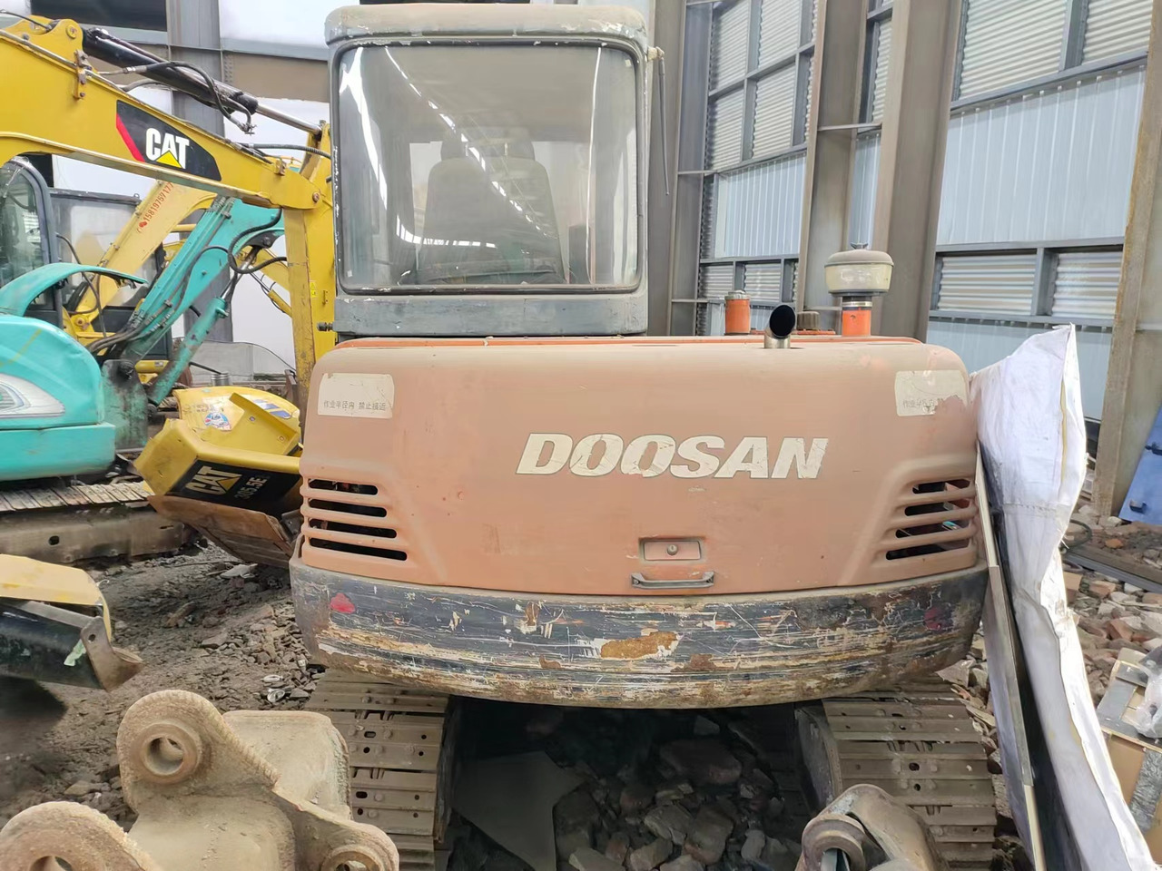 DOOSAN DH55 - حفارة مُصَّغرة: صورة 5 DOOSAN DH55 - حفارة مُصَّغرة: صورة 5