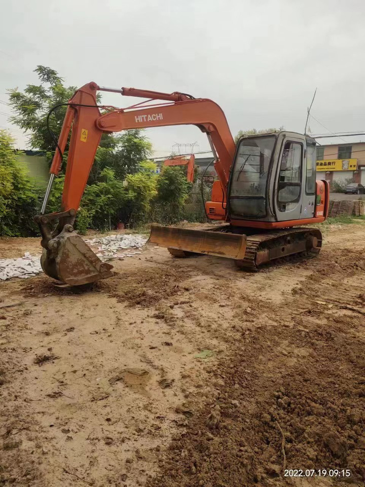 HITACHI EX60-5 - حفارة مُصَّغرة: صورة 1 HITACHI EX60-5 - حفارة مُصَّغرة: صورة 1
