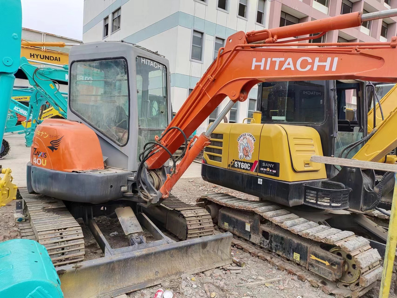 HITACHI ZX40U - حفارة مُصَّغرة: صورة 4 HITACHI ZX40U - حفارة مُصَّغرة: صورة 4