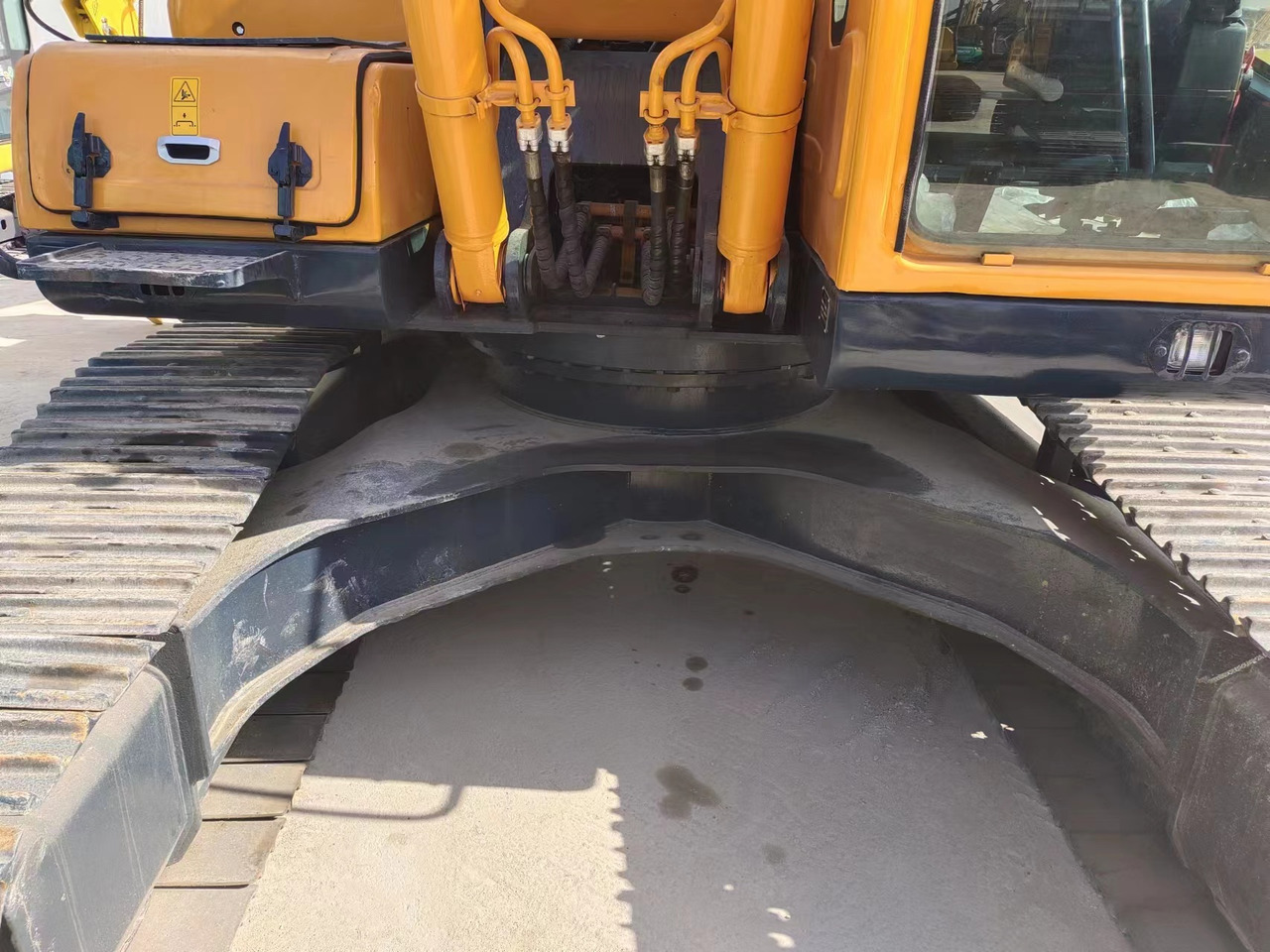 HYUNDAI 220LC-9S - حفار زحاف: صورة 5 HYUNDAI 220LC-9S - حفار زحاف: صورة 5