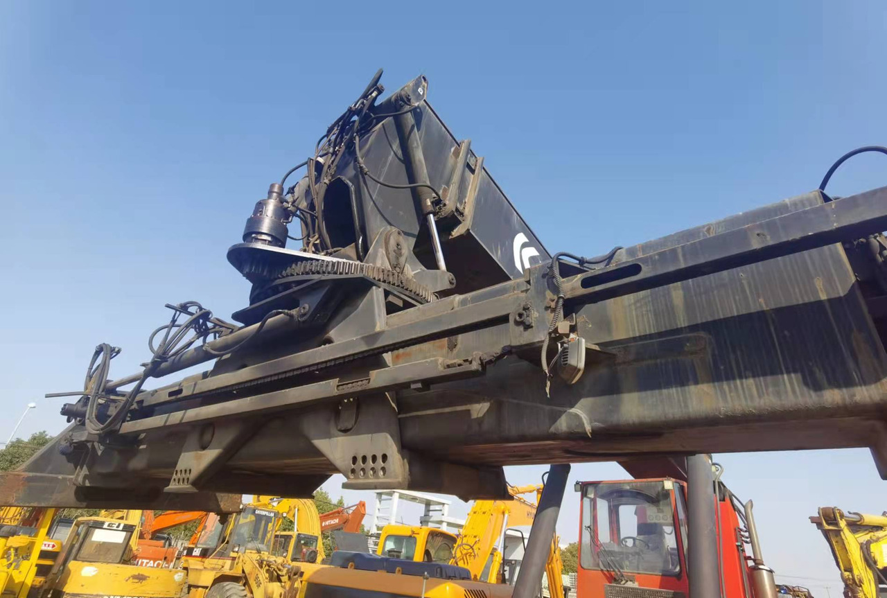 KALMAR DRF450 - المعبِّئ المناول: صورة 4 KALMAR DRF450 - المعبِّئ المناول: صورة 4