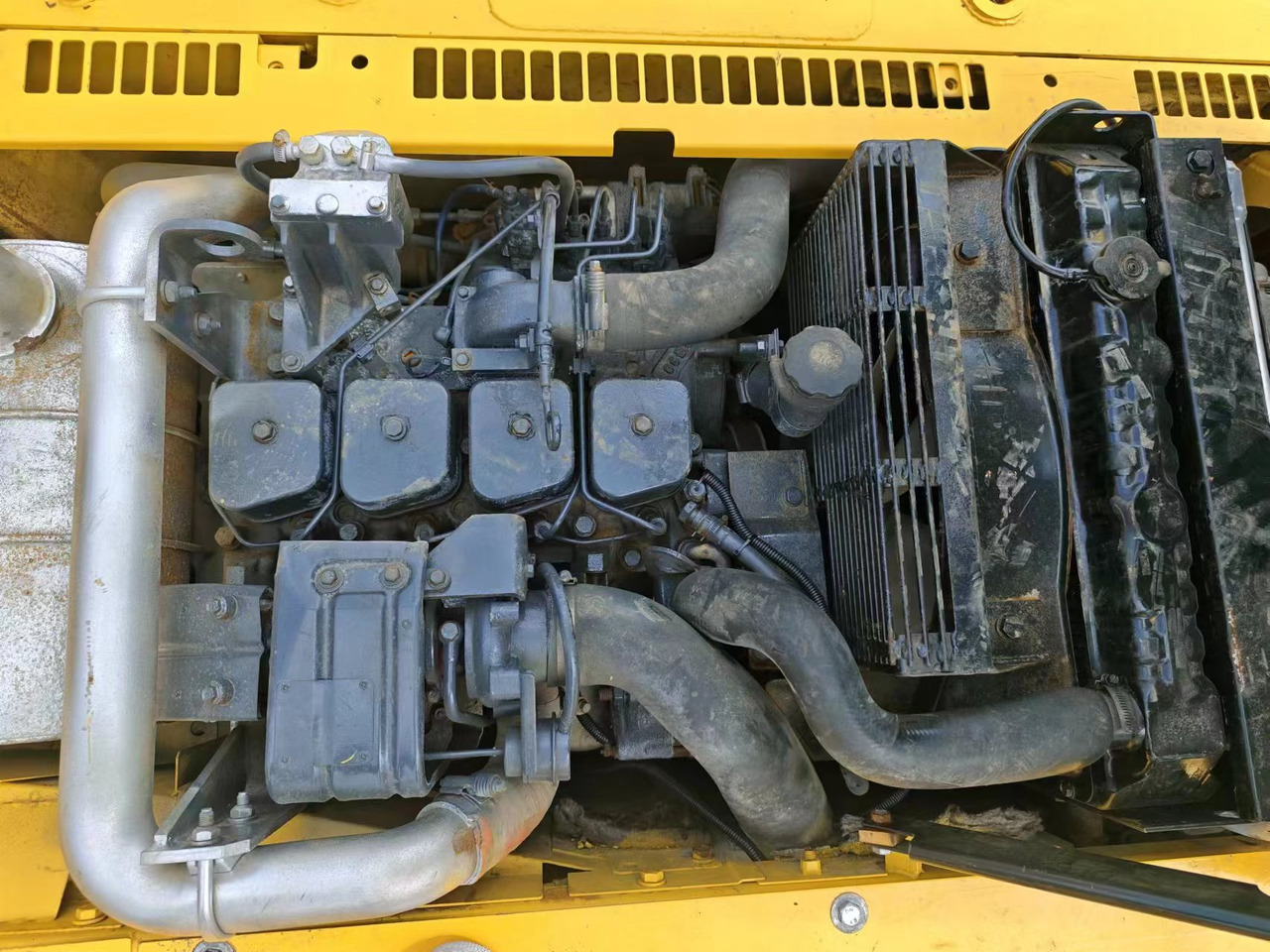 KOMATSU PC120-6 - حفار زحاف: صورة 5 KOMATSU PC120-6 - حفار زحاف: صورة 5