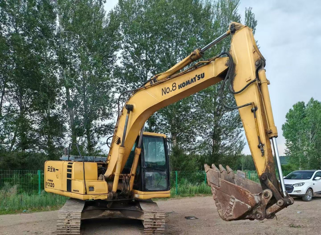 KOMATSU PC120-6 - حفار زحاف: صورة 2 KOMATSU PC120-6 - حفار زحاف: صورة 2