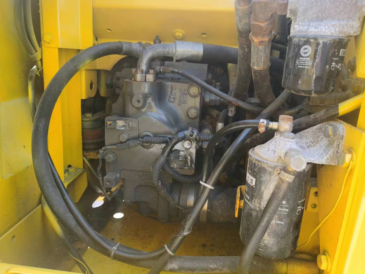 KOMATSU PC130-7 - حفار زحاف: صورة 5 KOMATSU PC130-7 - حفار زحاف: صورة 5