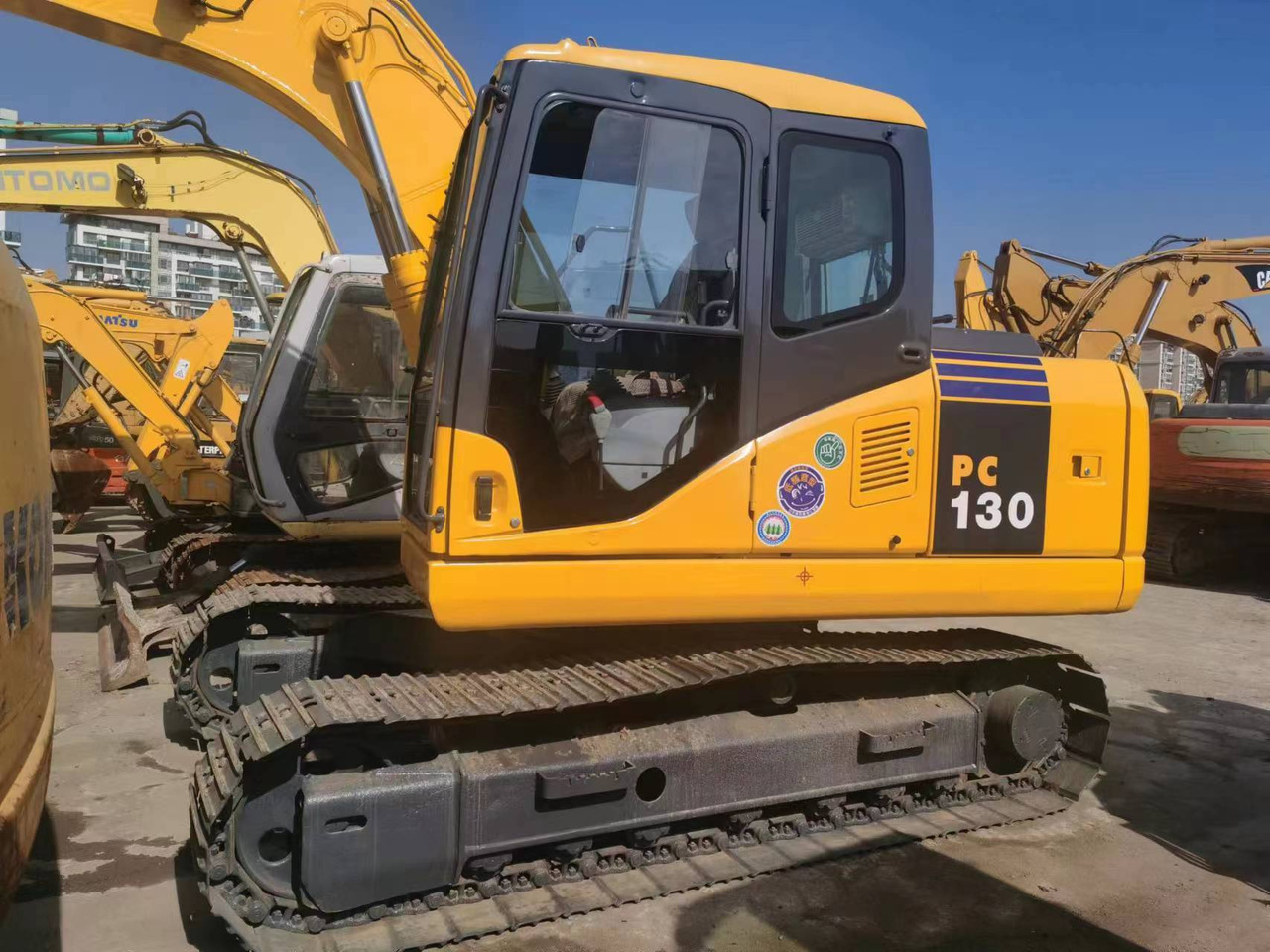 KOMATSU PC130-7 - حفار زحاف: صورة 2 KOMATSU PC130-7 - حفار زحاف: صورة 2