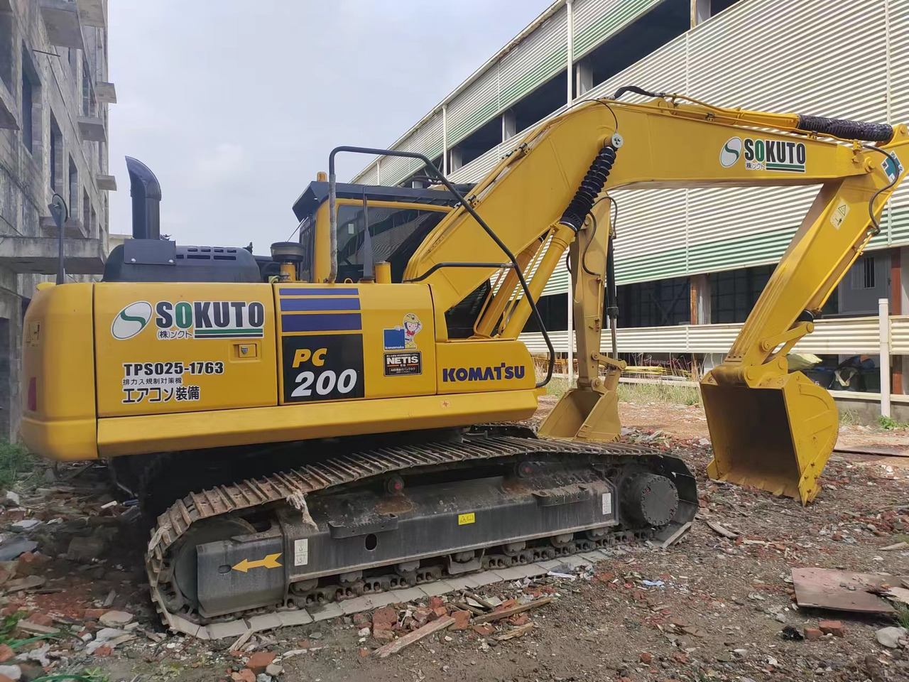 KOMATSU PC200-8N1 - حفار زحاف: صورة 1 KOMATSU PC200-8N1 - حفار زحاف: صورة 1