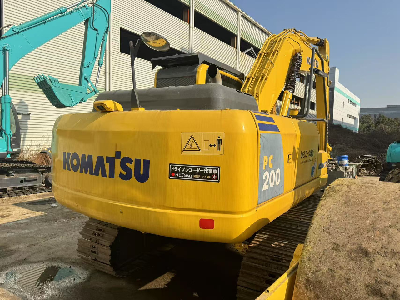 KOMATSU PC200-8 - حفار زحاف: صورة 3 KOMATSU PC200-8 - حفار زحاف: صورة 3