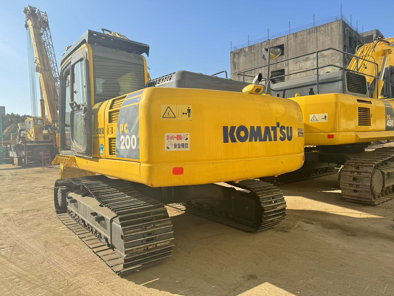 KOMATSU PC200-8 - حفار زحاف: صورة 4 KOMATSU PC200-8 - حفار زحاف: صورة 4