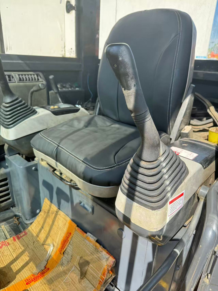 حفارة مُصَّغرة KOMATSU PC35 PC40 PC50 PC55 P60: صورة 9