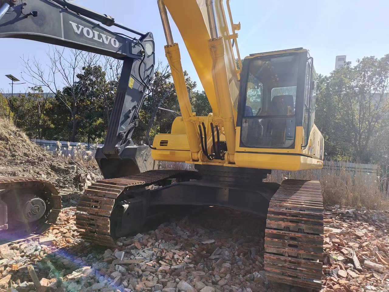 KOMATSU PC400-7 PC400 - حفار زحاف: صورة 2 KOMATSU PC400-7 PC400 - حفار زحاف: صورة 2