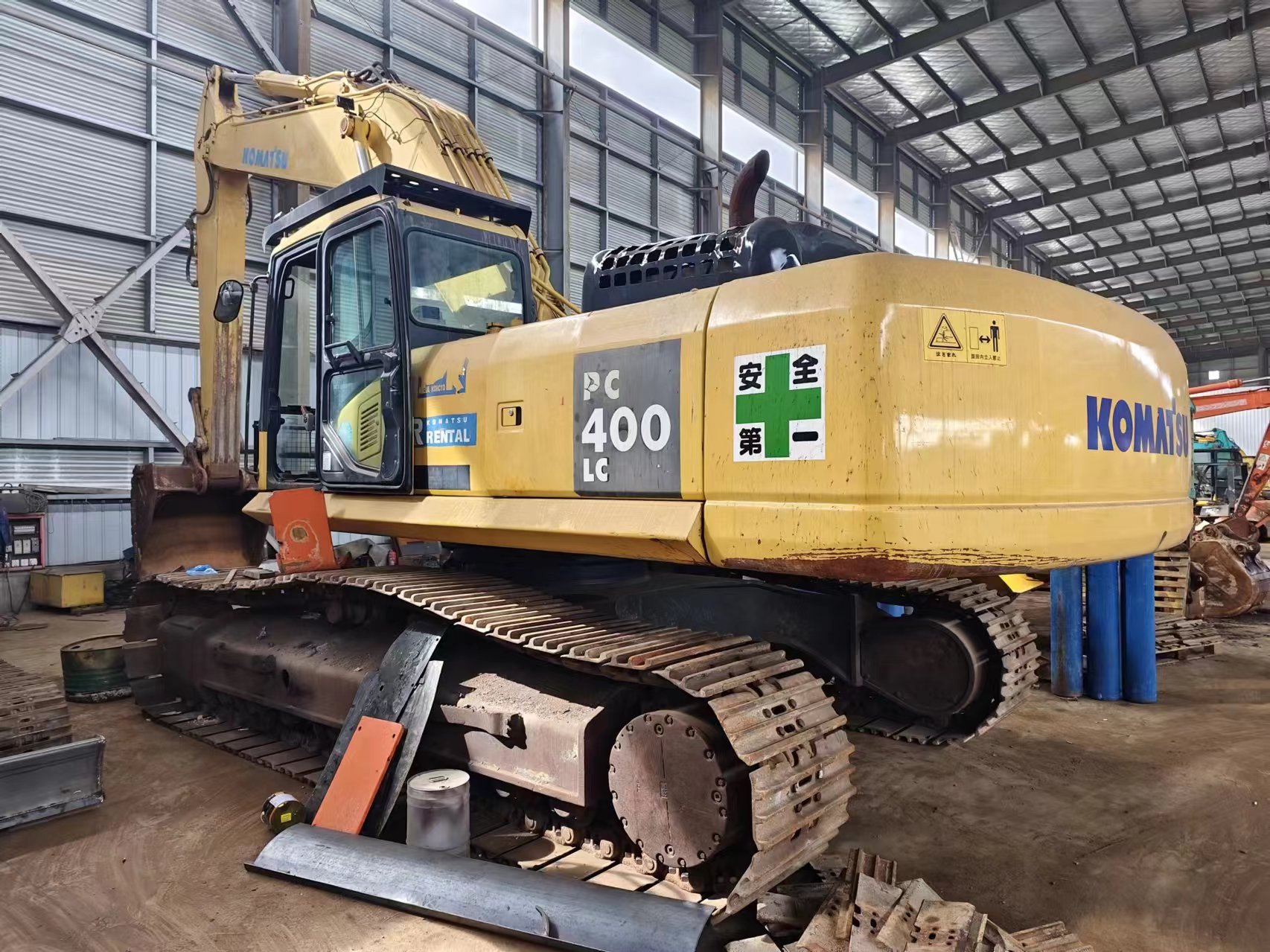 KOMATSU PC400-7 - حفار زحاف: صورة 3 KOMATSU PC400-7 - حفار زحاف: صورة 3