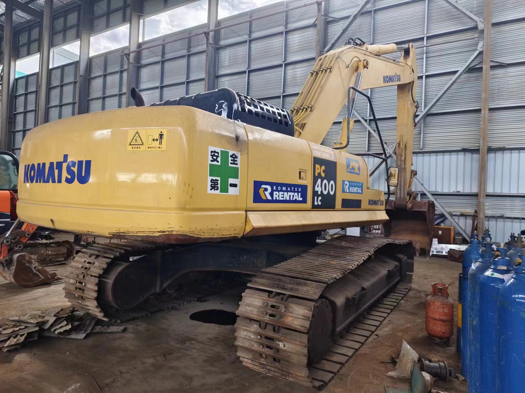 KOMATSU PC400-7 - حفار زحاف: صورة 1 KOMATSU PC400-7 - حفار زحاف: صورة 1