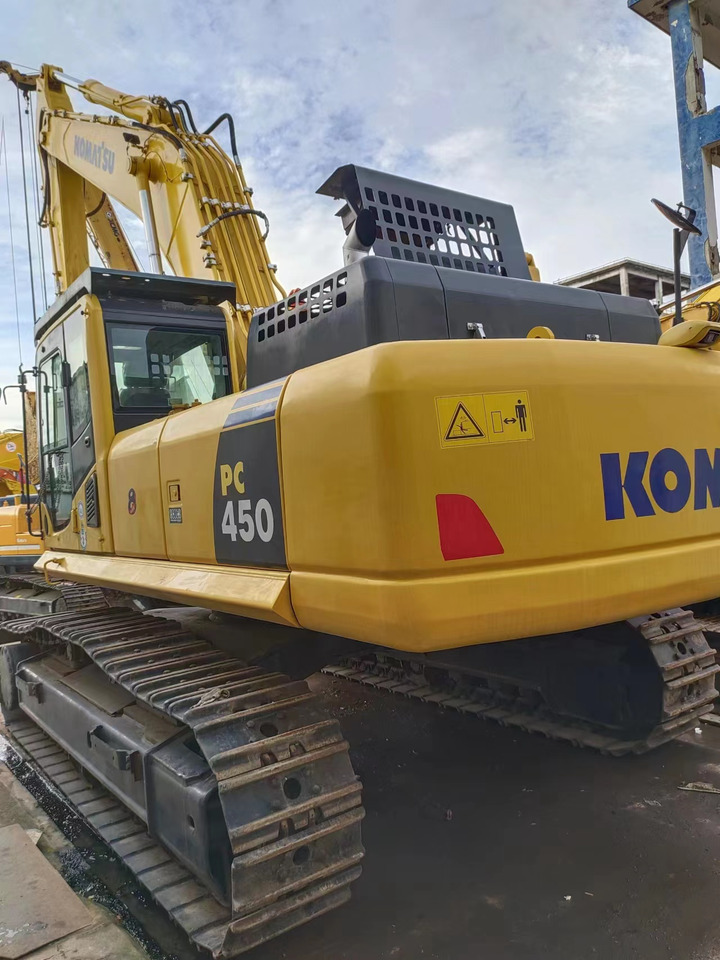 KOMATSU PC450-8 - حفار زحاف: صورة 4 KOMATSU PC450-8 - حفار زحاف: صورة 4