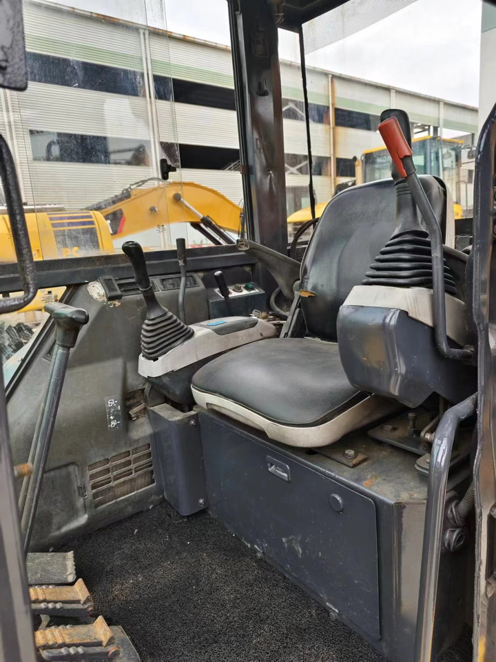 KOMATSU PC55MR-2 - حفارة مُصَّغرة: صورة 3 KOMATSU PC55MR-2 - حفارة مُصَّغرة: صورة 3