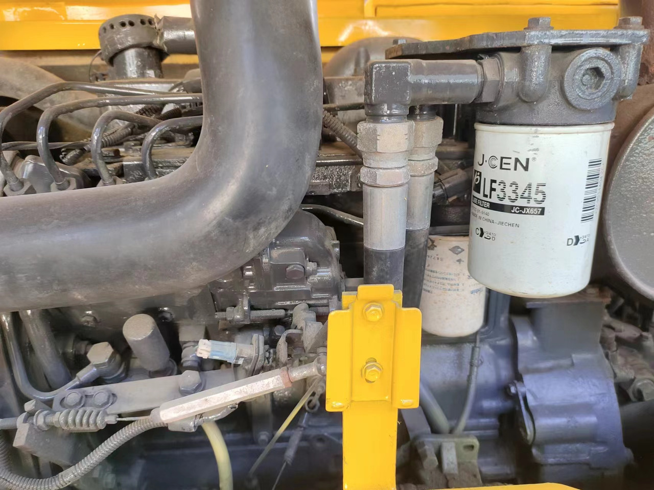 KOMATSU PC60-7 - حفار زحاف: صورة 5 KOMATSU PC60-7 - حفار زحاف: صورة 5