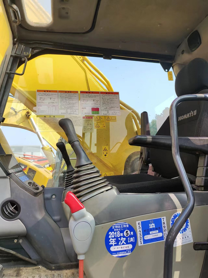 KOMATSU pc450-8 - حفار زحاف: صورة 2 KOMATSU pc450-8 - حفار زحاف: صورة 2