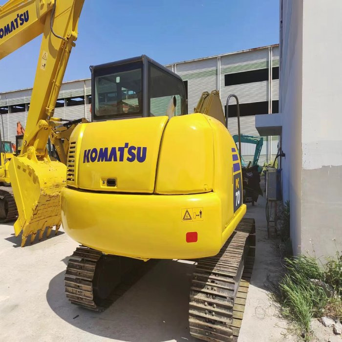 KOMATSU pc70-8 - حفار زحاف: صورة 2 KOMATSU pc70-8 - حفار زحاف: صورة 2