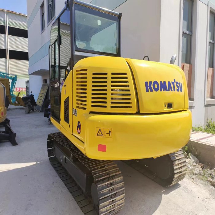 KOMATSU pc70-8 - حفار زحاف: صورة 4 KOMATSU pc70-8 - حفار زحاف: صورة 4