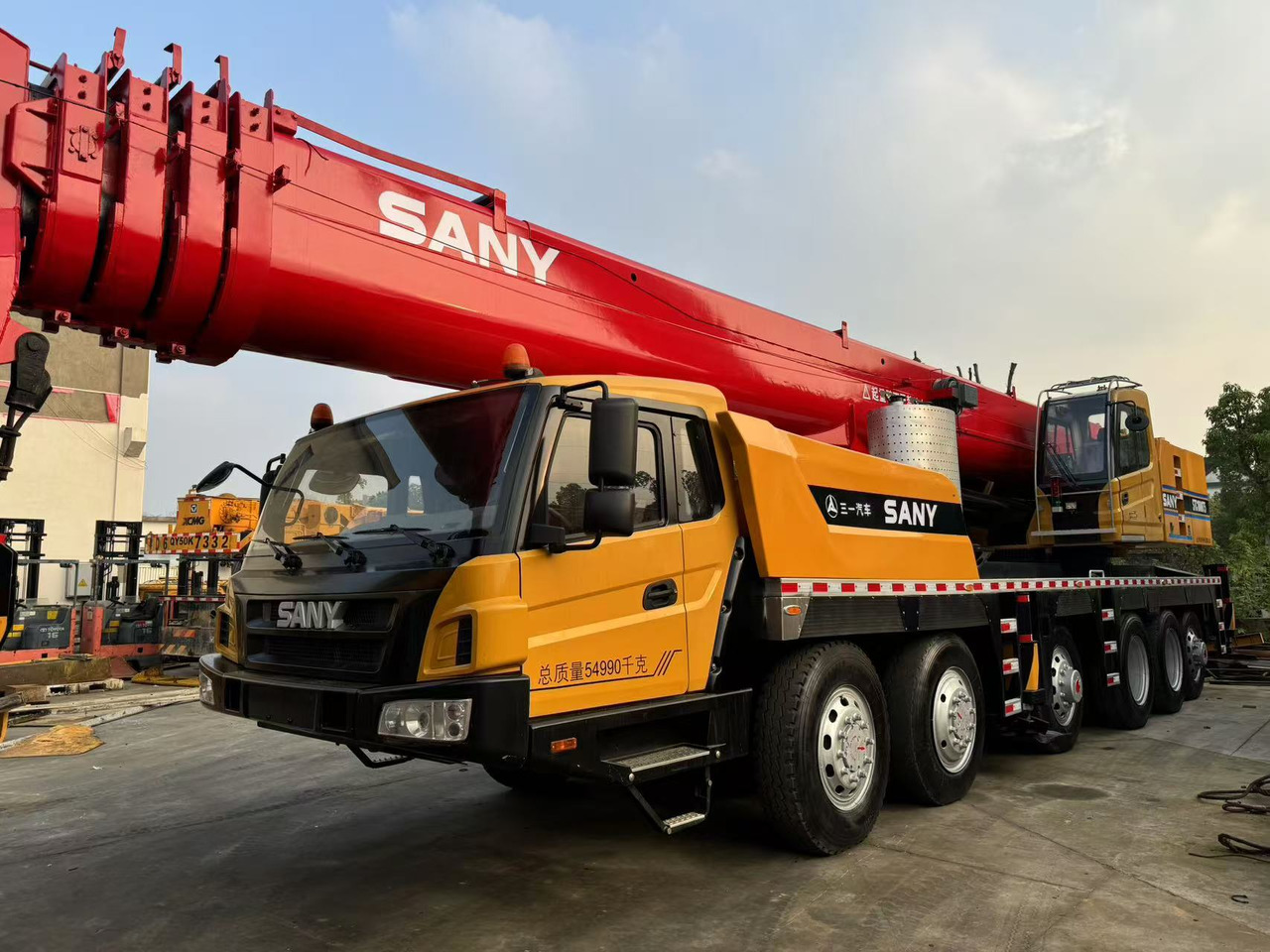 SANY STC1000T5 - موبايل كرين: صورة 1 SANY STC1000T5 - موبايل كرين: صورة 1