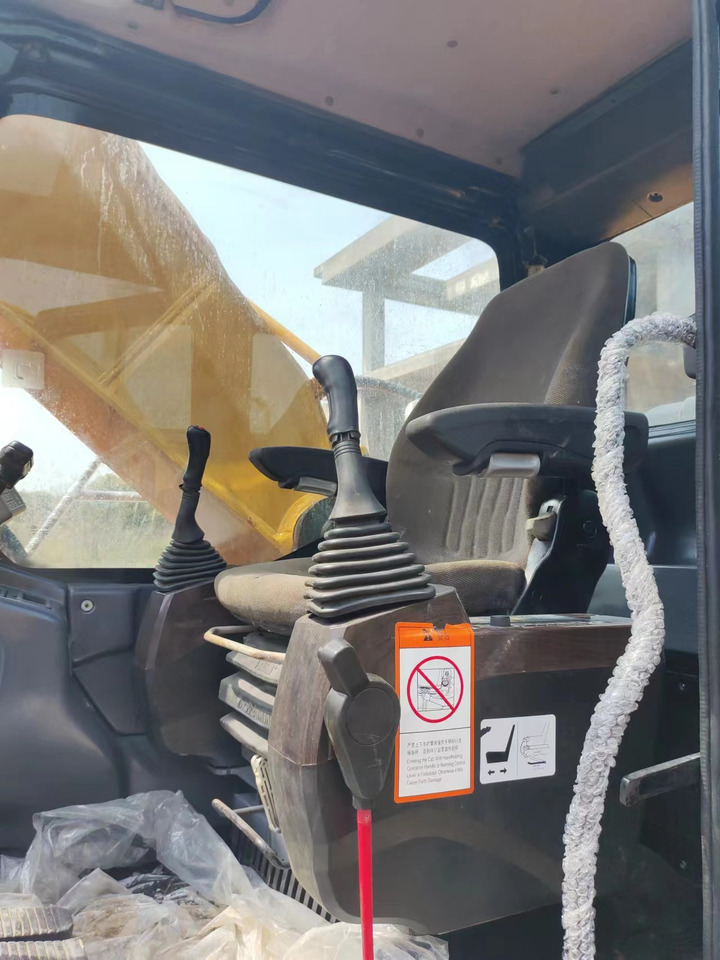 SANY SY215C - حفار زحاف: صورة 3 SANY SY215C - حفار زحاف: صورة 3