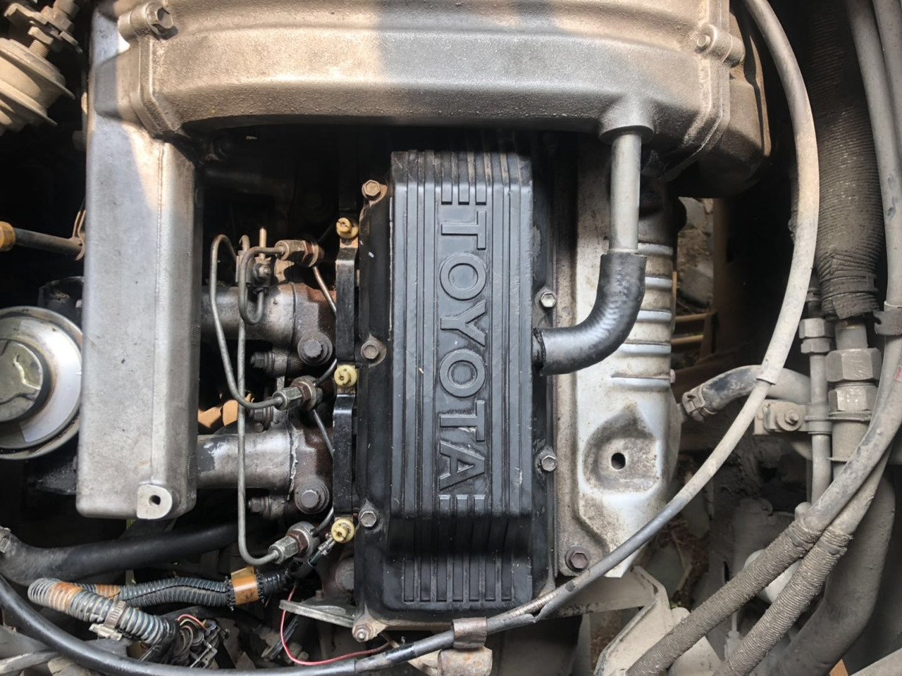 TOYOTA 1HZ DIESEL - محرك - حافلة سوبربان: صورة 4 TOYOTA 1HZ DIESEL - محرك - حافلة سوبربان: صورة 4