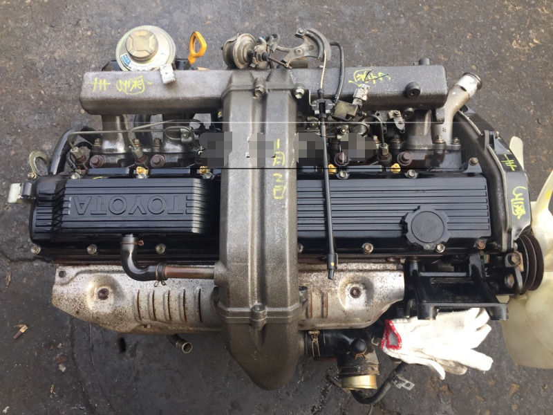 TOYOTA 1HZ DIESEL - محرك - حافلة سوبربان: صورة 1 TOYOTA 1HZ DIESEL - محرك - حافلة سوبربان: صورة 1