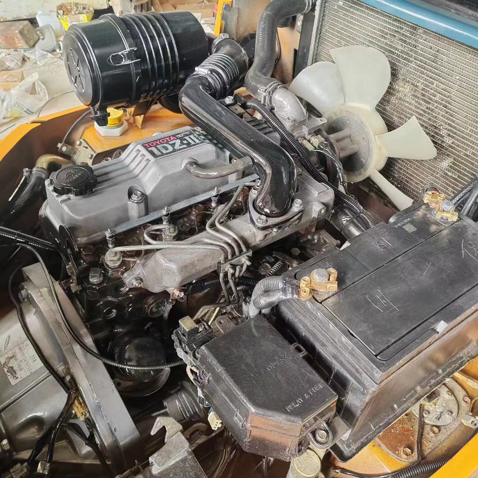 TOYOTA FD30 - رافعة شوكية ديزل: صورة 5 TOYOTA FD30 - رافعة شوكية ديزل: صورة 5