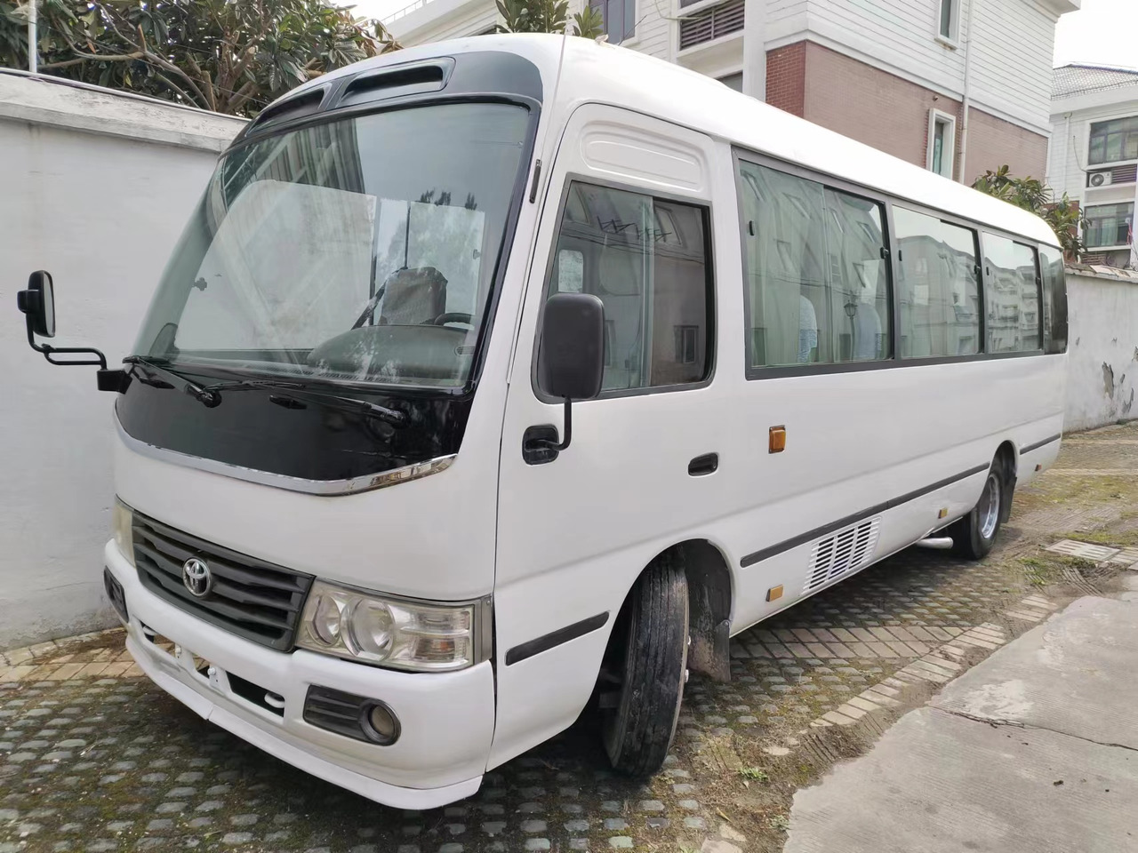 TOYOTA coaster - حافلة صغيرة, ميكروباص: صورة 2 TOYOTA coaster - حافلة صغيرة, ميكروباص: صورة 2