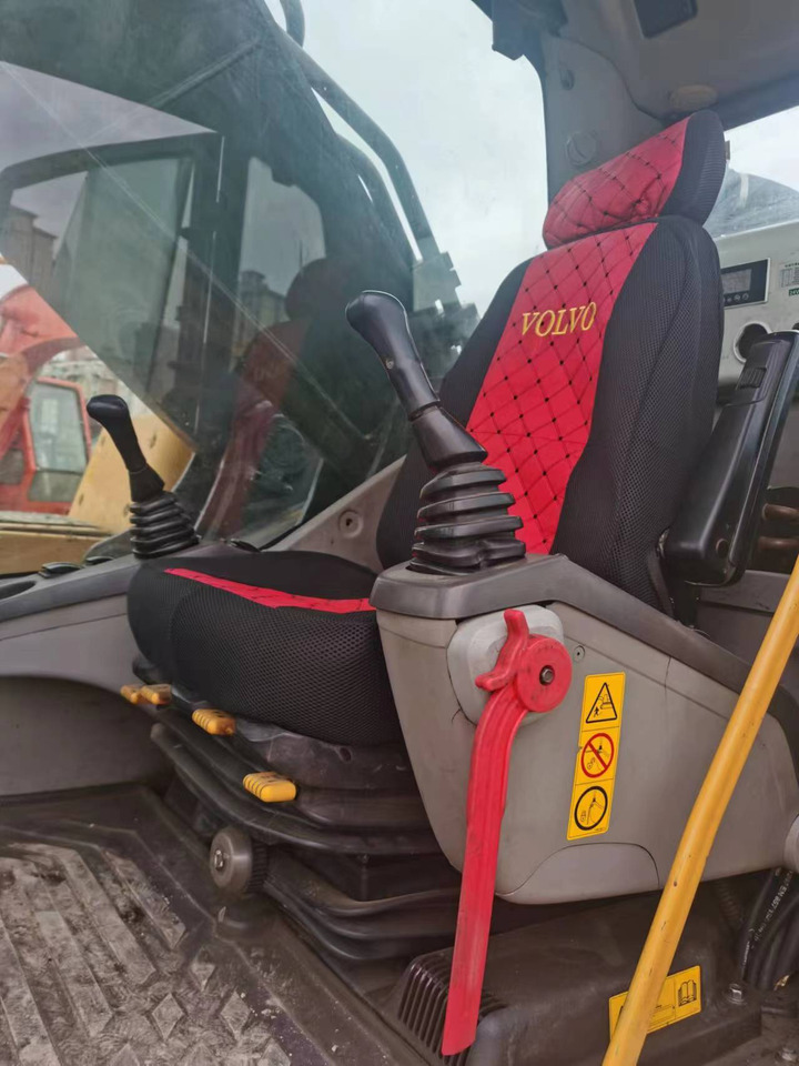 VOLVO EC480DL - حفار زحاف: صورة 3 VOLVO EC480DL - حفار زحاف: صورة 3