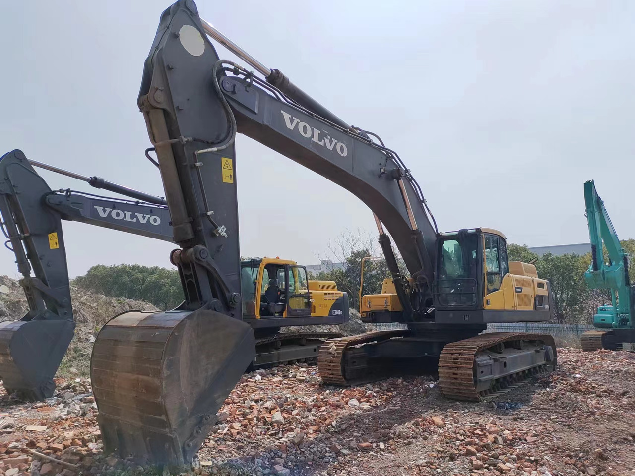 VOLVO EC480DL - حفار زحاف: صورة 1 VOLVO EC480DL - حفار زحاف: صورة 1