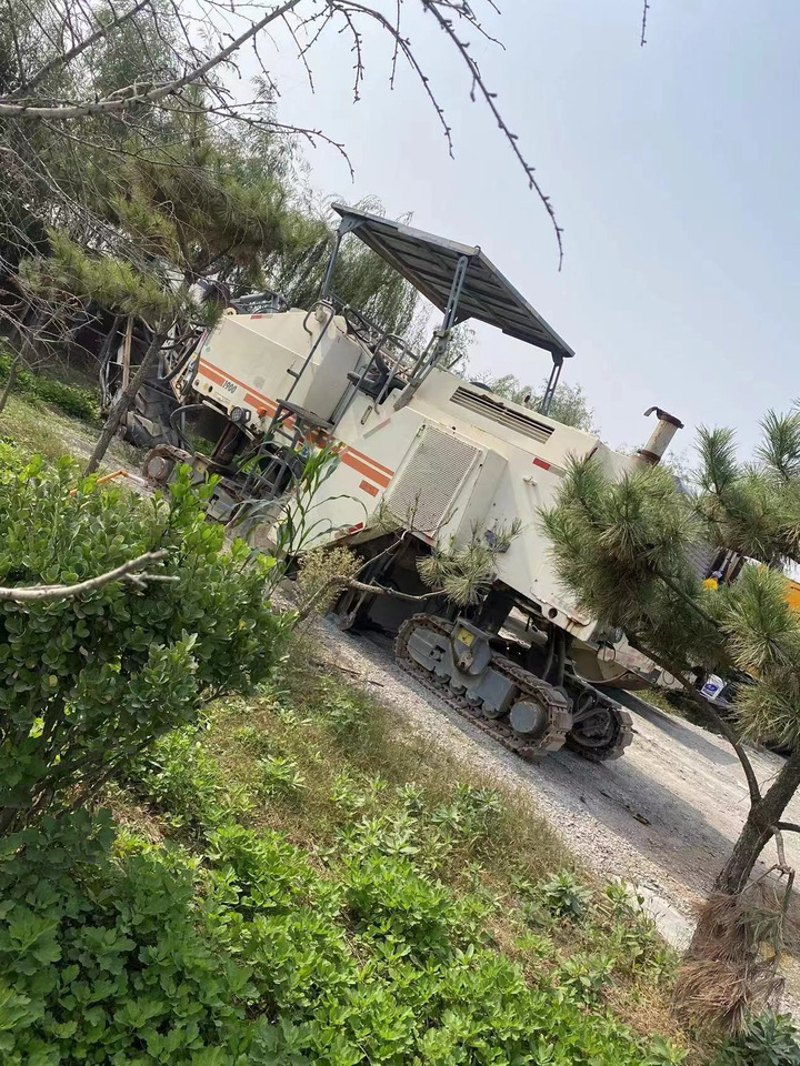 WIRTGEN 1900 - قشاطة أسفلت: صورة 2 WIRTGEN 1900 - قشاطة أسفلت: صورة 2