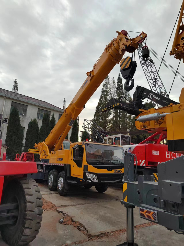 XCMG QY70K good condition QY25K QY50K QY100K QY130K China brand mobile crane - موبايل كرين: صورة 4 XCMG QY70K good condition QY25K QY50K QY100K QY130K China brand mobile crane - موبايل كرين: صورة 4
