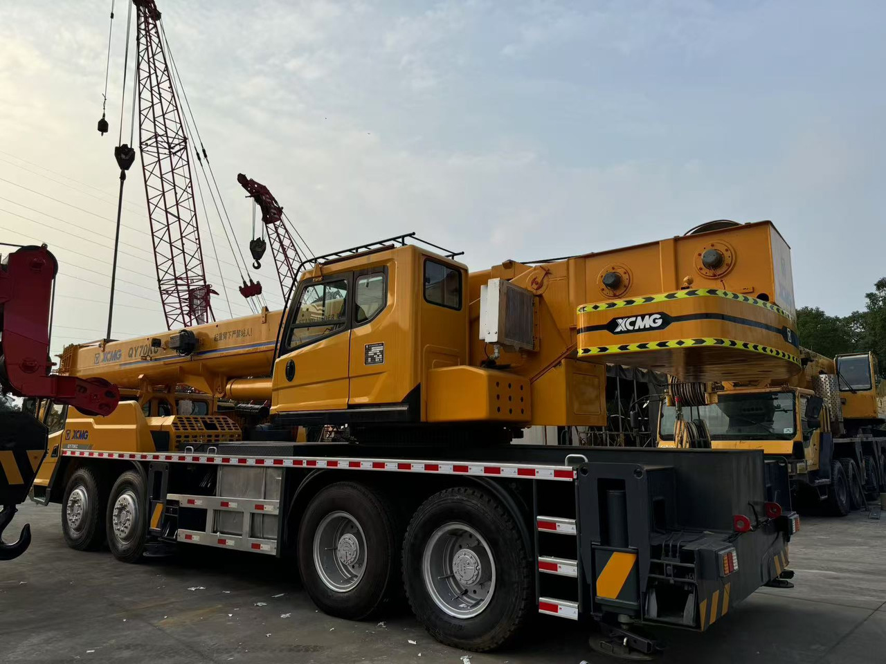 XCMG QY70K - موبايل كرين: صورة 2 XCMG QY70K - موبايل كرين: صورة 2