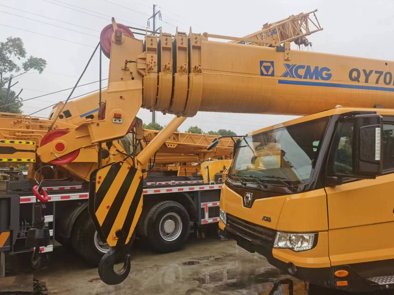 XCMG QY70K - موبايل كرين: صورة 2 XCMG QY70K - موبايل كرين: صورة 2